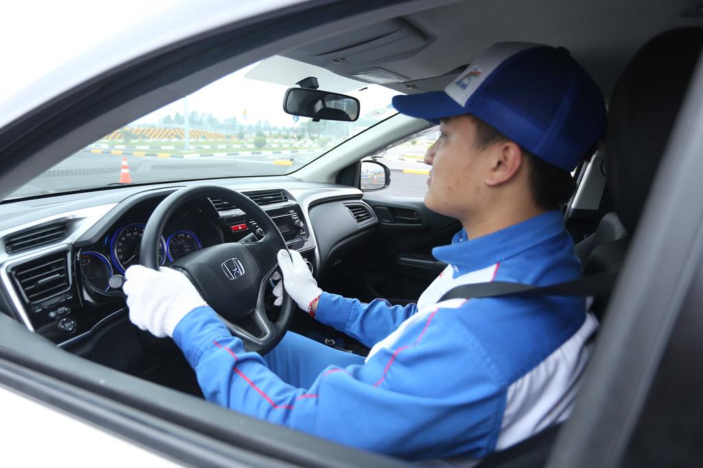 Trung tâm học lái xe ô tô Đà Nẵng